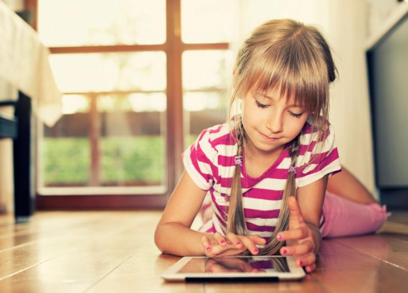 حماية الاولاد من رسائل الهواتف الذكية وخاطرها - تربية الأطفال و الصحة