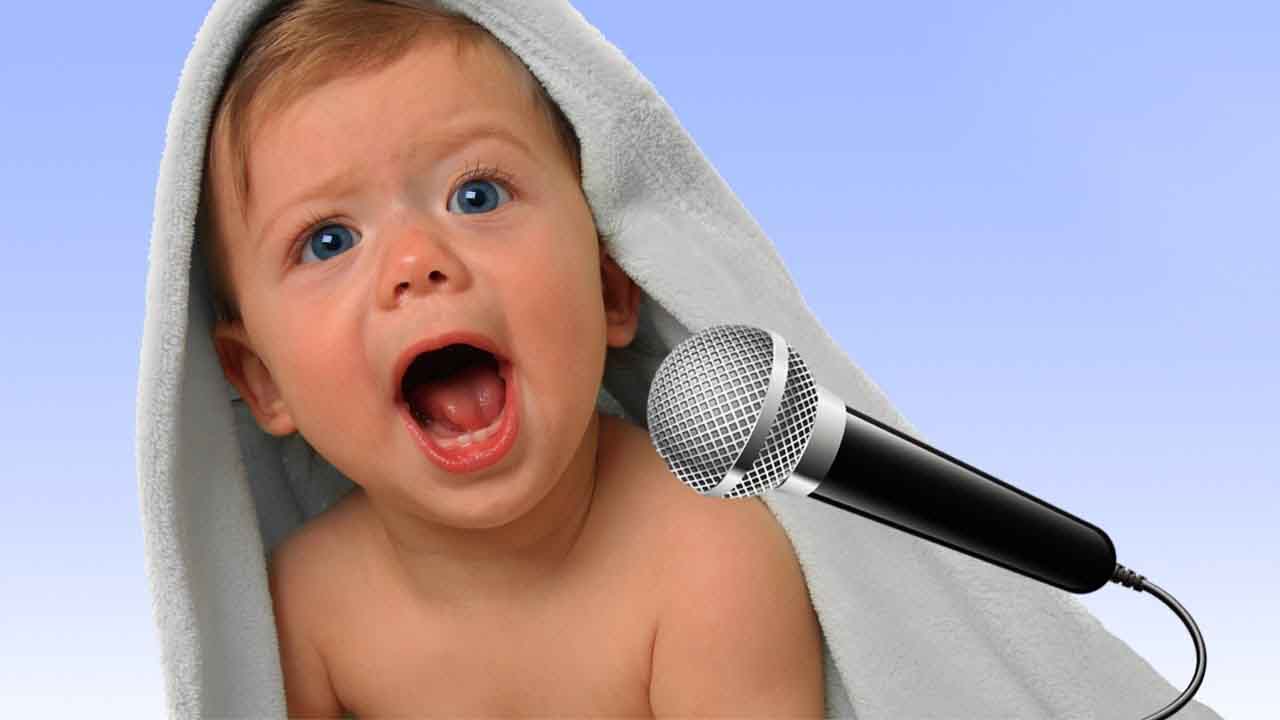 Белый звук для младенца. Говорящий ребенок. Речь младенца. Малыш говорит. Говорящий новорожденный.