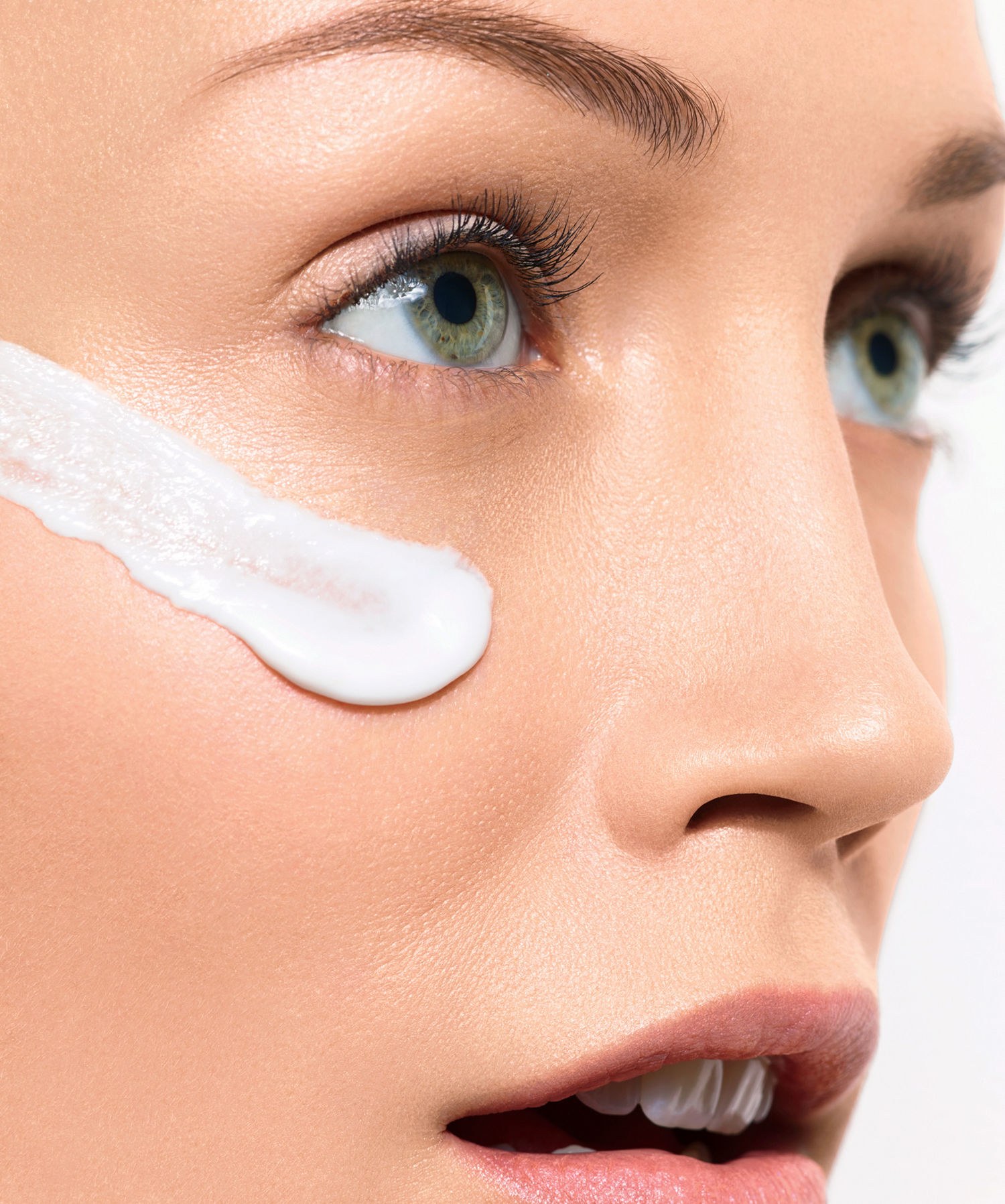 May skin. Очистка кожи. Разновидности пилингов для лица. Легкие химические пилинги.