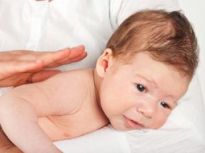 الزغطة عند الرضع أسبابها وعلاجها وطرق التخلص منها صحة الطفل فورنونو